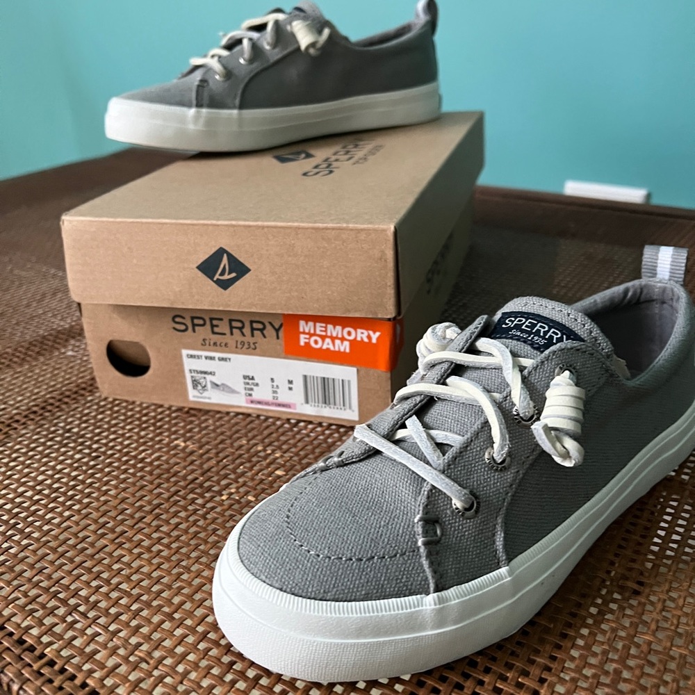 New with box Speedy Top Sider with Memory Foam Shoes